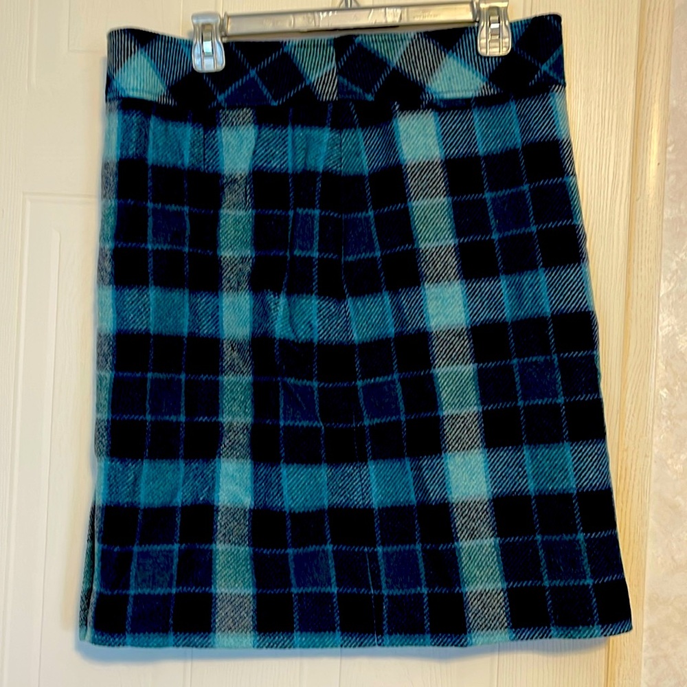 LL Bean wool skirt mini size 12.  Turquoise and black